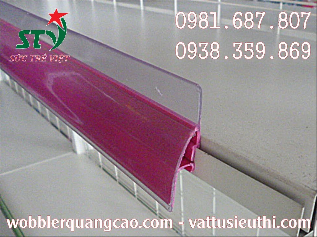 Cách lắp nẹp bảng giá đúng kỹ thuật, dễ thay tem